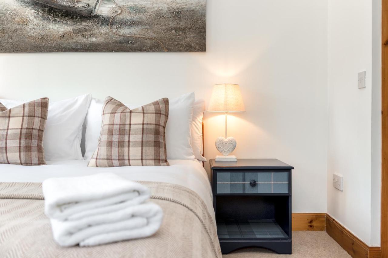 Dormie Cottage, Lovely Bright And Spacious Bungalow With Wood Fire Ballater Exterior foto